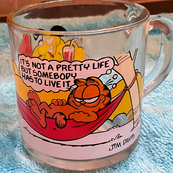 Vintage Garfield McDonalds Collecter set of 4 coffee cups 1978 - Picture 4 of 9